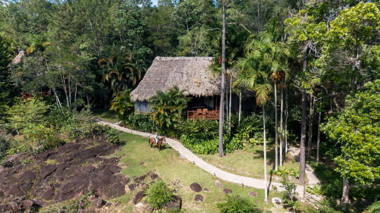 Blancaneaux Lodge By Francis Ford Coppola San Ignacio Exterior photo