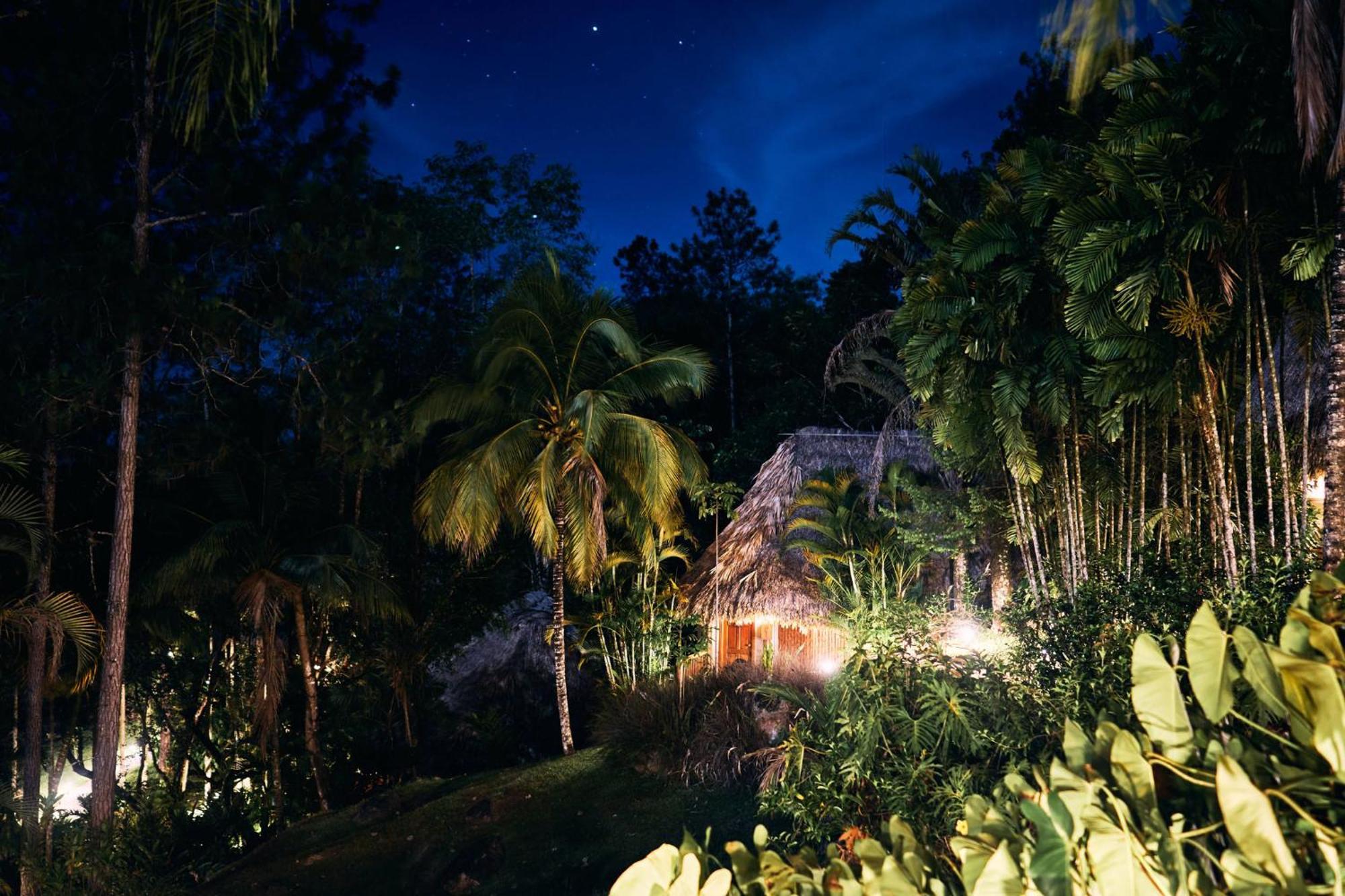 Blancaneaux Lodge By Francis Ford Coppola San Ignacio Exterior photo